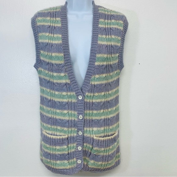 Vintage Sweater Vest Woman Small Pastel Purple Wool Mohair Button Front Pockets - Picture 1 of 11